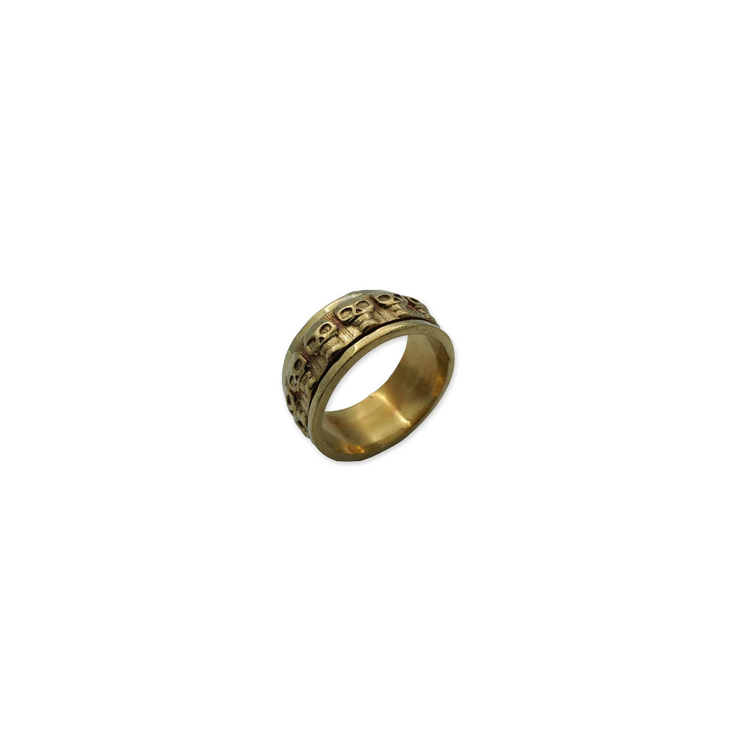 Skull Band Ring – Side view of bold silver-tone band ring featuring engraved skull details for a strong, boho-inspired edge